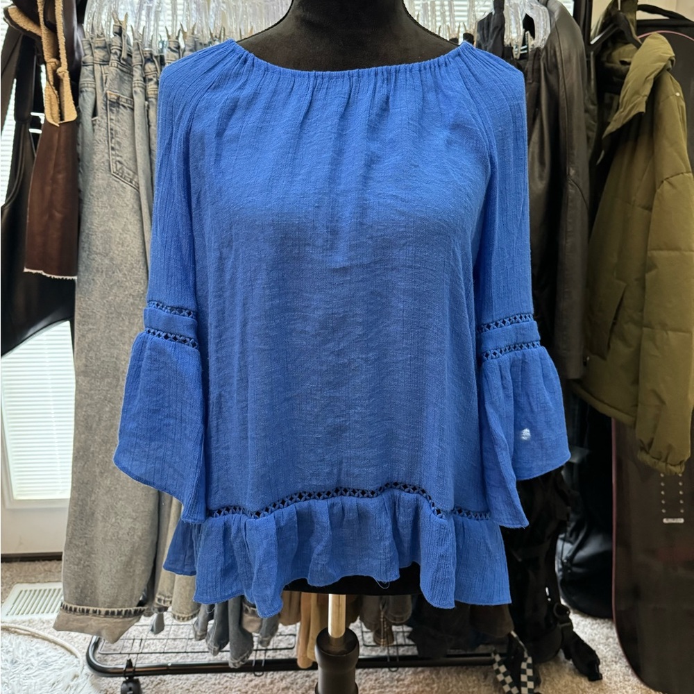 Blue blouse